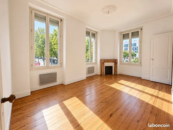 Bureaux 70 m² Bordeaux