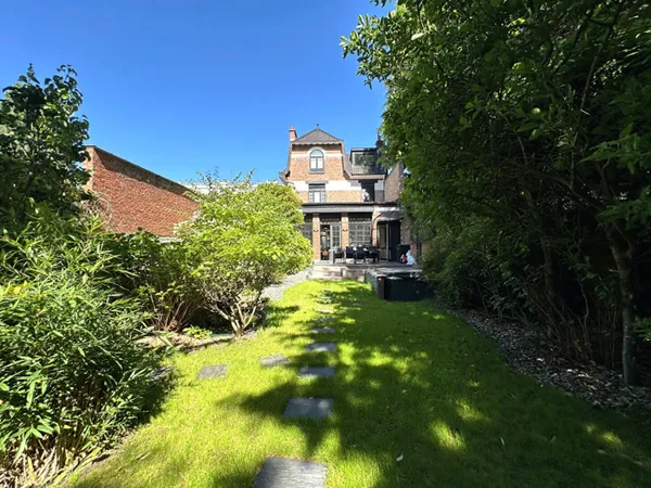 Exclusivité Lille saint Maur, exceptionnelle Maison de Maître d