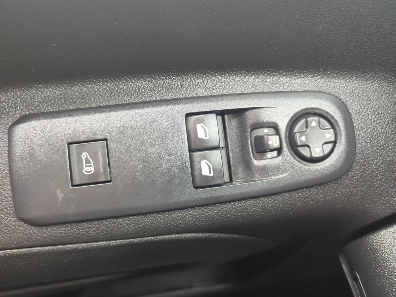 Citroën Berlingo van m 650 bluehdi 100 s&s bvm5 driver — photo 22