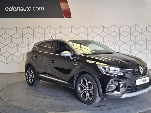 Renault Captur blue dci 115 edc — photo 7