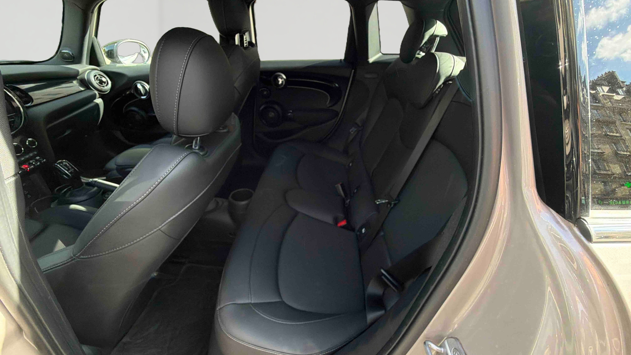 Mini Hatch 5 Portes Cooper 136 ch DKG7 — photo 12