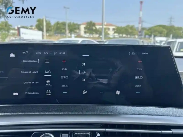 Peugeot 3008 electrique 210 ch 73 kwh — photo 14
