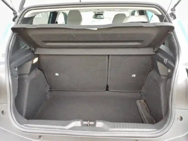 Citroën C3 hybride 110 ch automatique — photo 6
