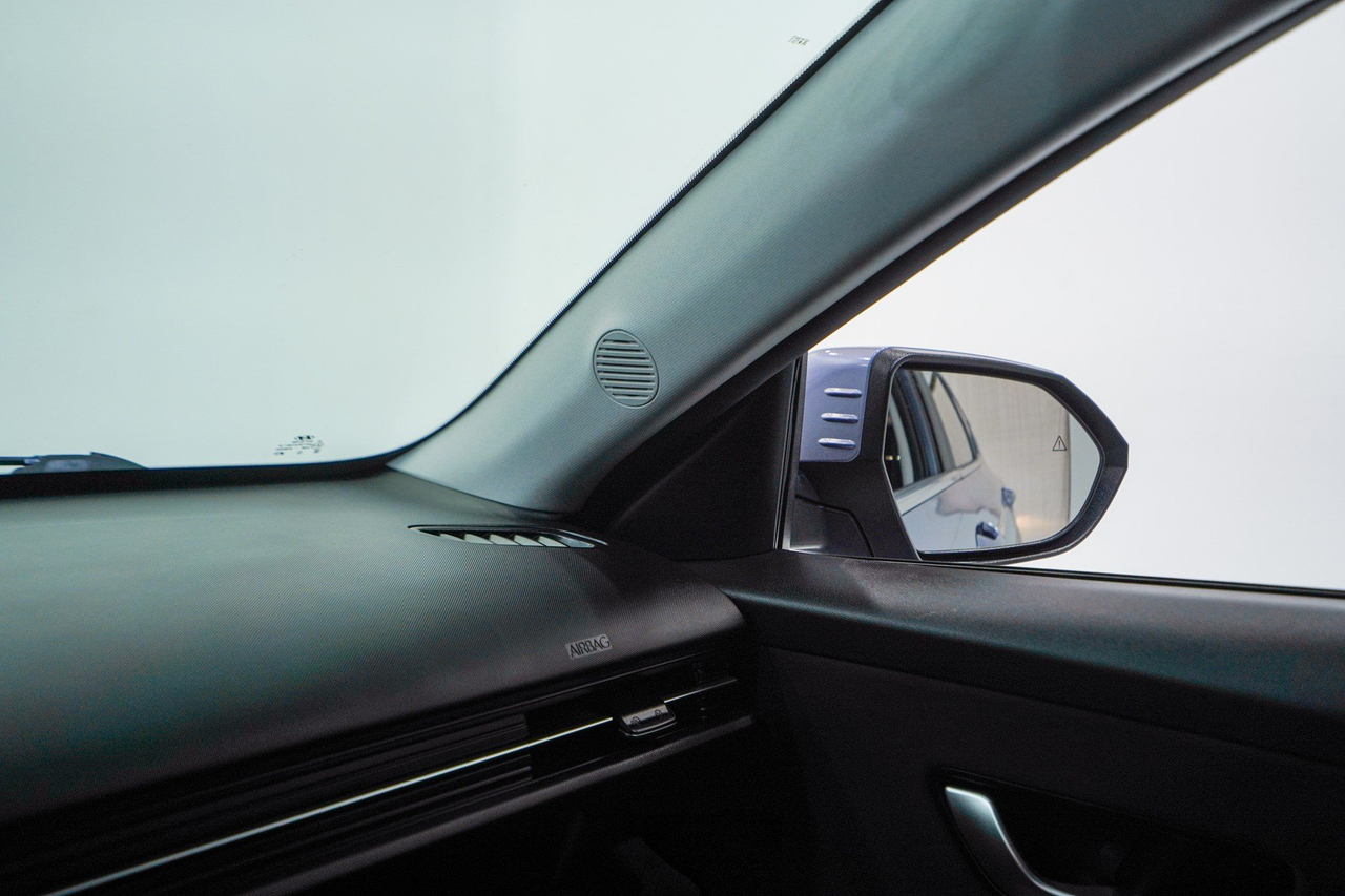 Hyundai Kona — photo 29