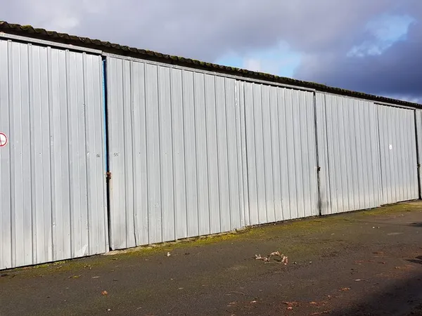 Loue garage pour hivernage