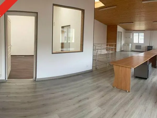LOCAL D'ACTIVITE 163 m² NOYAREY