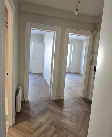 Location Appartement 39 m2 Paris 18