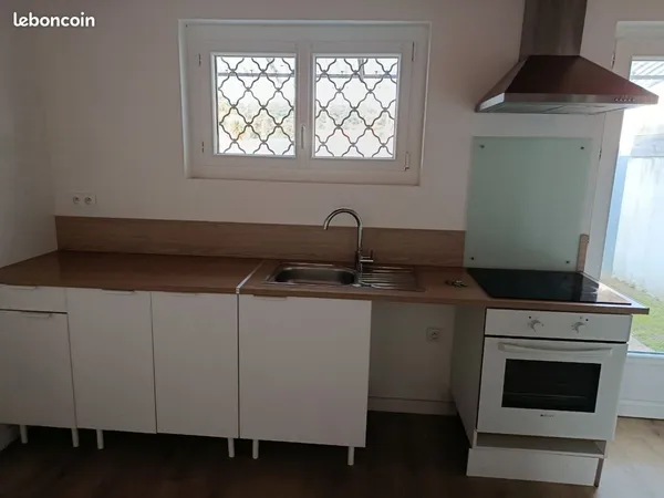 Maison avec jardinet