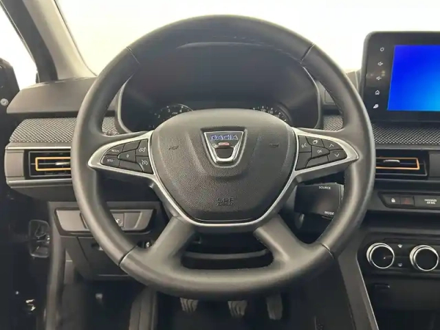 Dacia Sandero eco-g 100 — photo 33