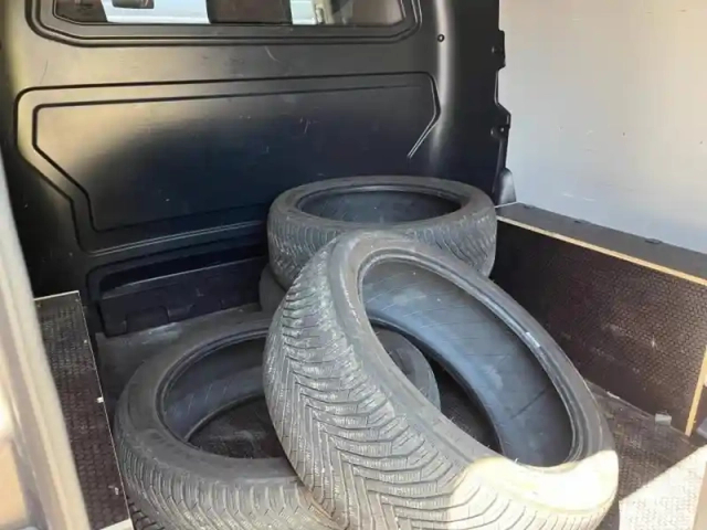 Opel Vivaro fg m 2.0 bluehdi 180ch s&amp;s pack business eat8 — photo 5