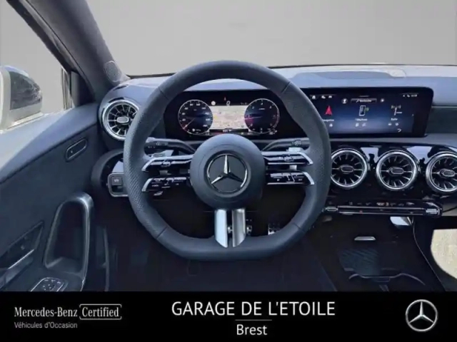 Mercedes Classe A 200 d 150ch amg line 8g-dct — photo 7
