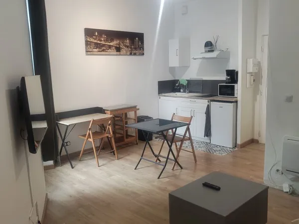 Studio intra muros proche université