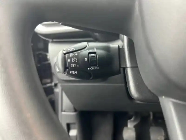 Citroën C3 puretech 83 s&amp;s bvm5 — photo 20