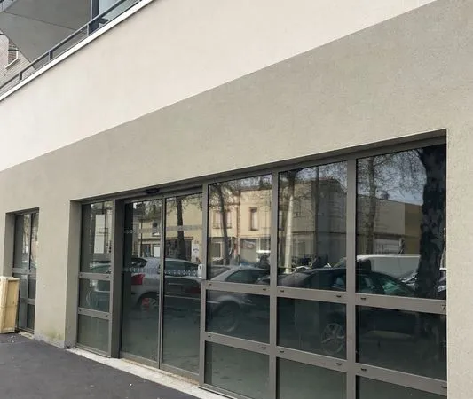 Local commercial 158 m2