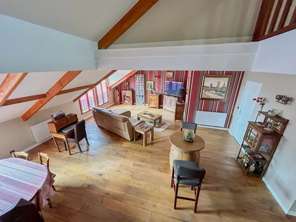 Appartement DUPLEX de 4 pièce(s)