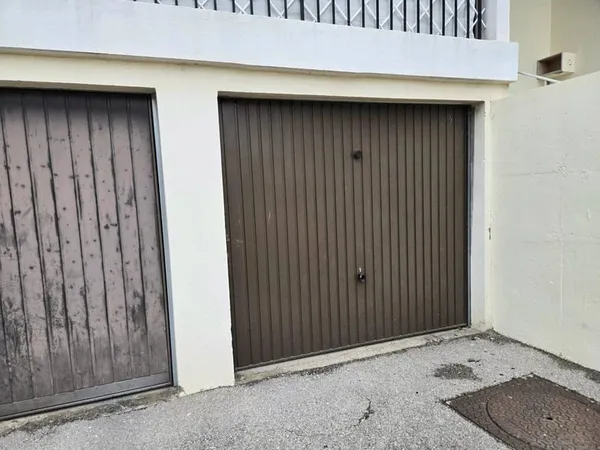 Stationnement Location Aix-en-Provence 15m² 128€