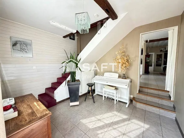 Maison 6 pièces 145 m²