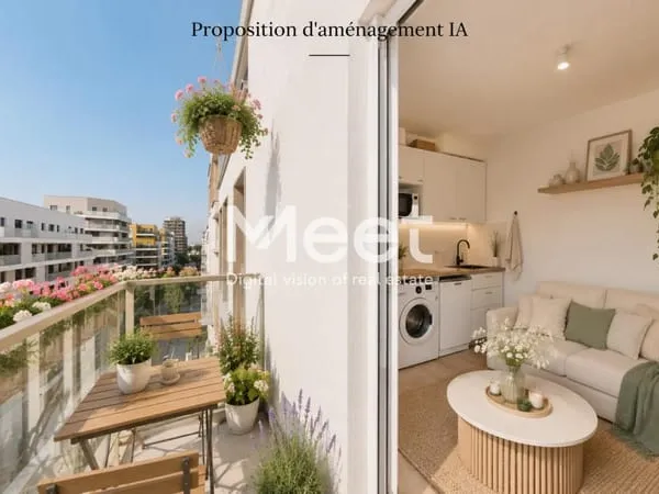 STUDIO - IMMEUBLE RÉCENT - BALCON - VUE DÉGAGÉE