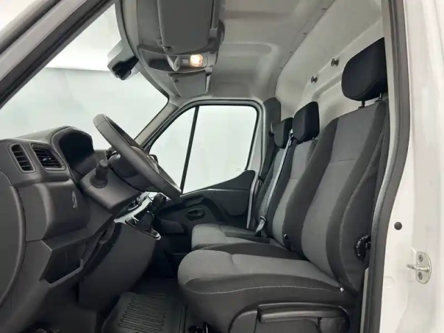 Renault Master fgn trac f3500 l2h2 blue dci 135 — photo 10