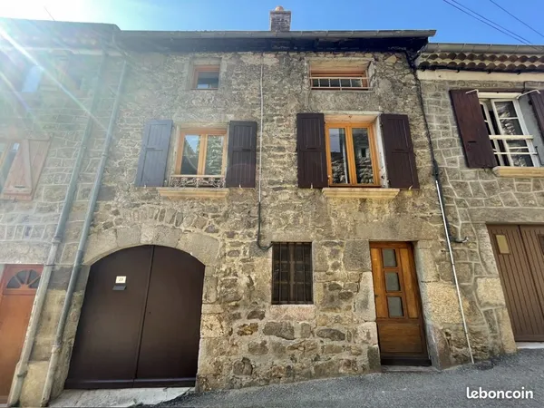 Location Maison Village