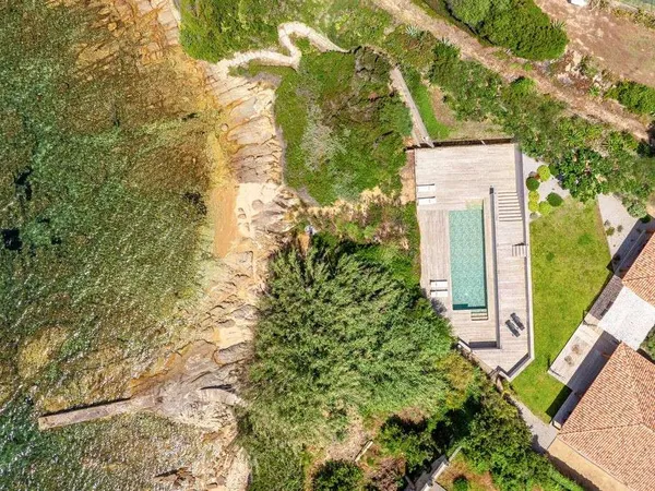 Maison 7 pièces 200 m²