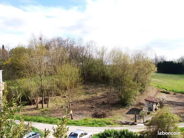 Terrain constructible