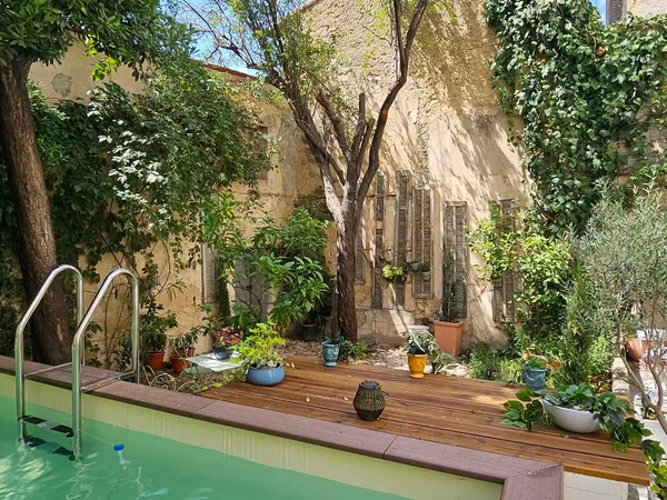 Vends maison de charme provençale
