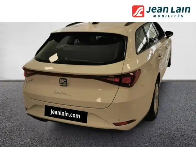 Seat Leon sportstourer 2.0 tdi 115 bvm6 — photo 5