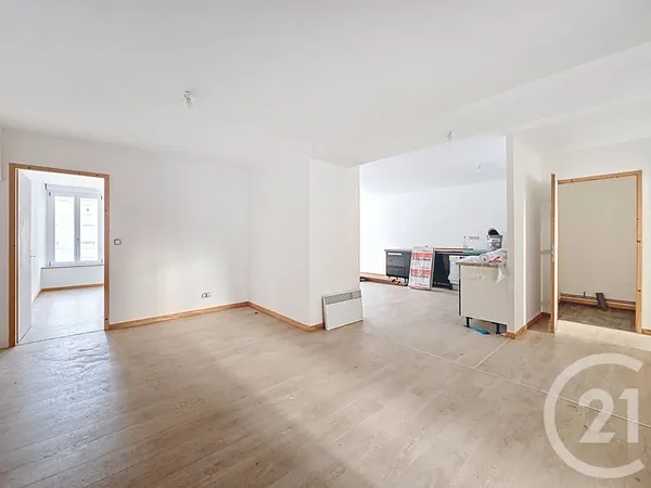 Maison 7 pièces 180 m²