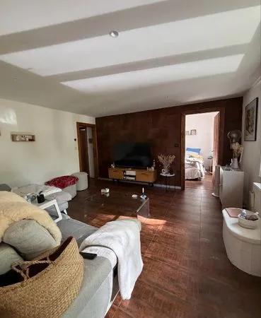 A LOUER - Appartement 84m2 entièrement rénové, 2 chambres , 2 balcons , petit Rebberg