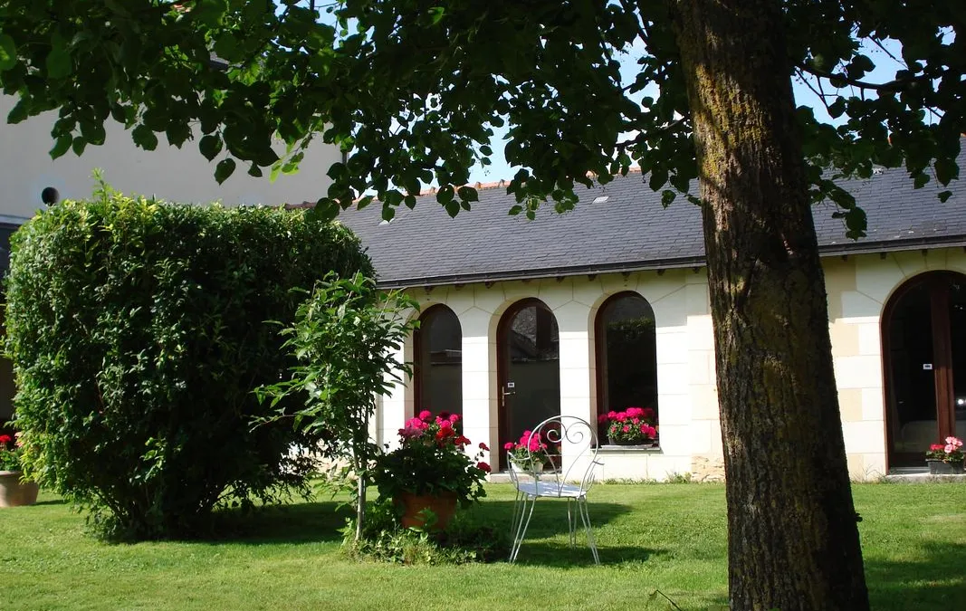 Photo 2