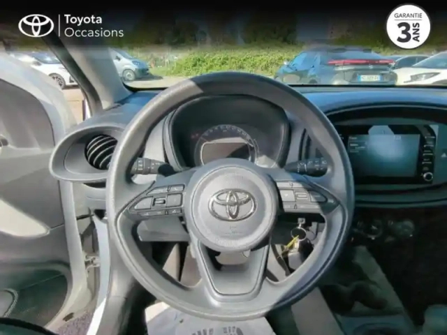 Toyota Aygo X 1.0 vvt-i 72ch active business my23 — photo 9