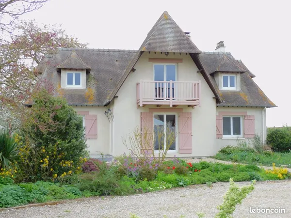 MAISON TRADITIONNELLE de 140 m² sur terrain 3000 m²