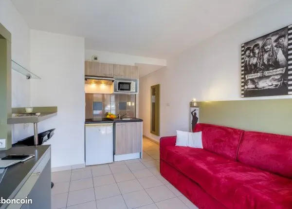 Studio 1 pièce 20 m²