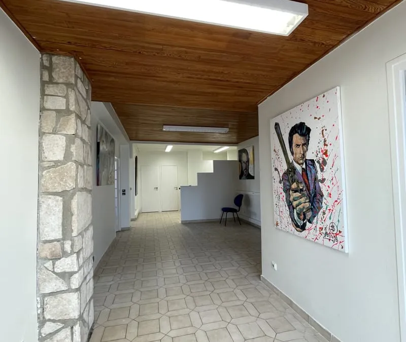 Photo 2