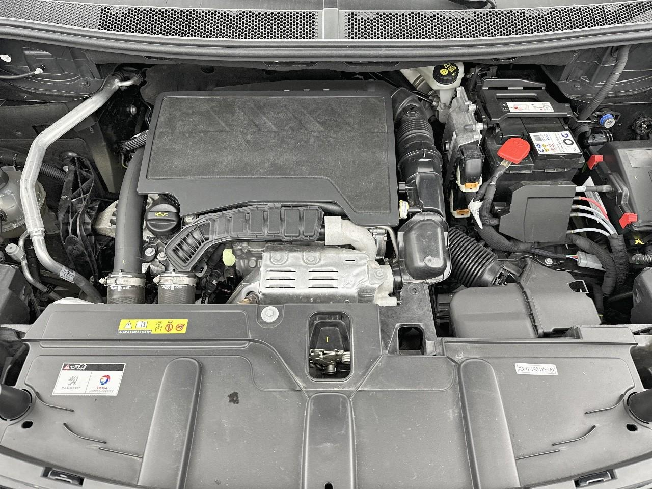 Peugeot 3008 puretech 130ch s&s bvm6 allure pack — photo 13