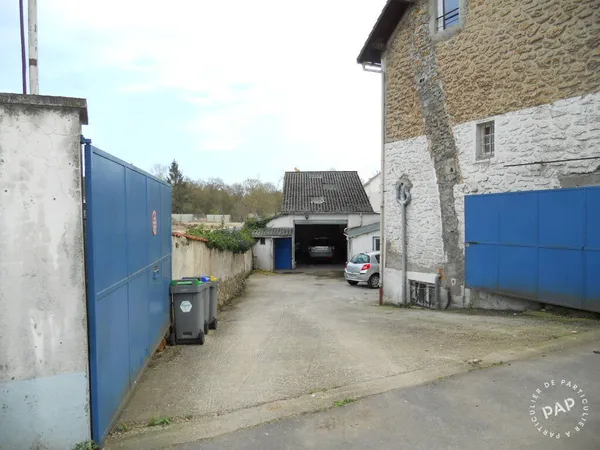 Local commercial 2 pièces 145 m²