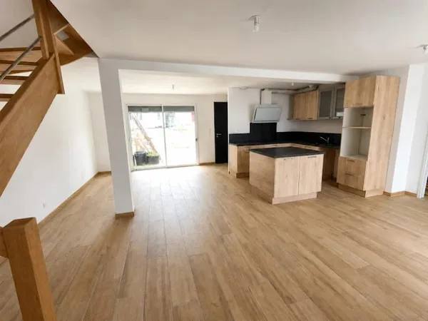 Maison 5 pièces 126 m²