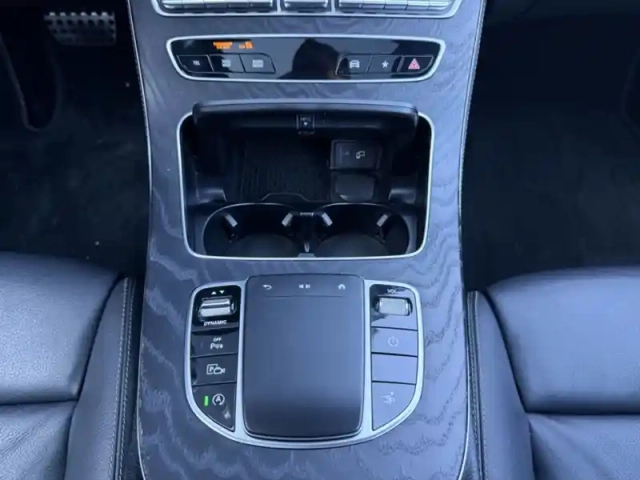 Mercedes Cla 220 d amg line — photo 13