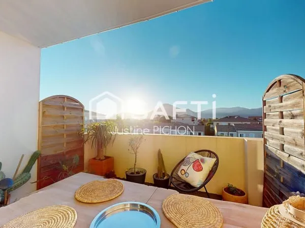 LA CRAU - Appartement T2 - Ascenseur - Terrasse - À DEUX PAS DU CENTRE-VILLE