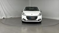 Peugeot 208 1.2 PureTech 82ch E6.c Signature 5p