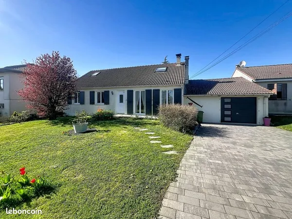 Maison 7 pièces 136 m²