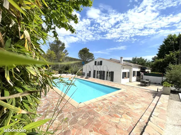 Villa 3 pièces 98 m²