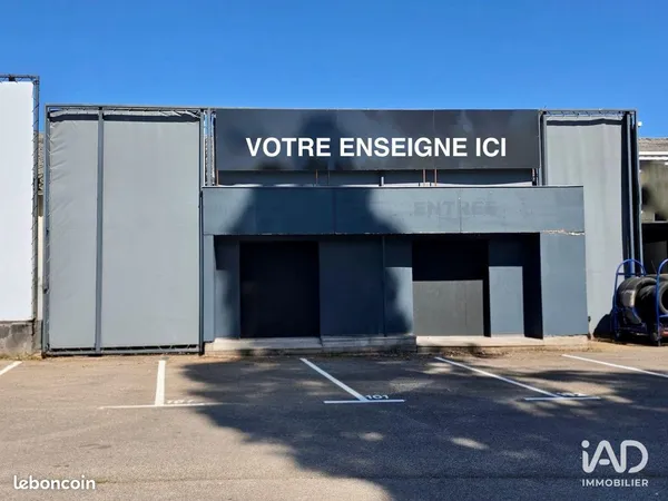 Local 188 m² VERNON