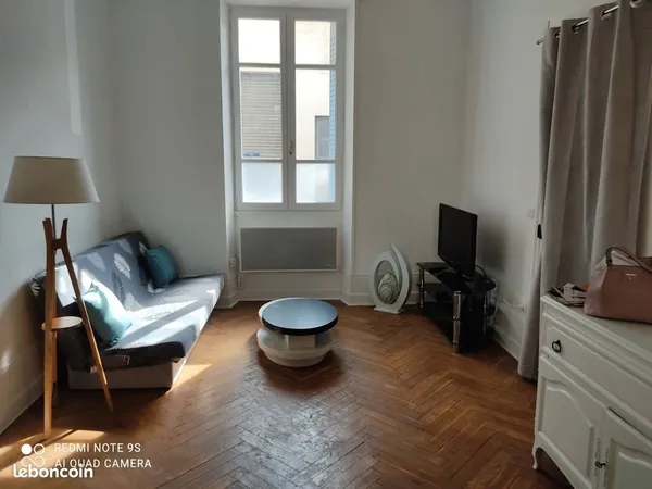 Studio meublé