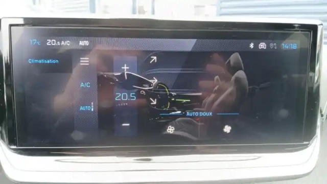 Peugeot 208 hybrid 110 e-dcs6 — photo 63