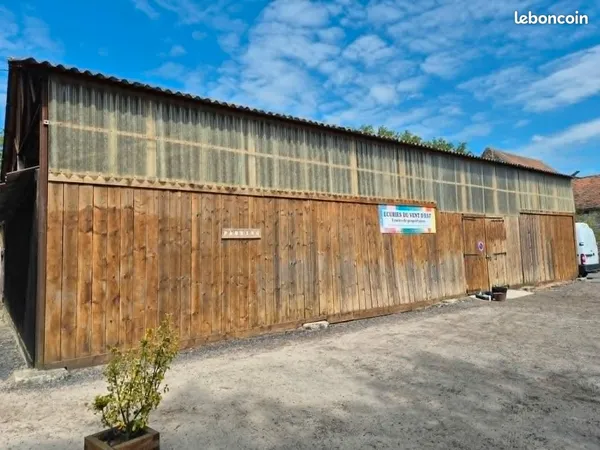 Local de stockage 280 m2