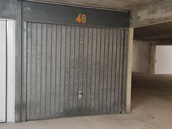 Garage fermé résidence le surcouf