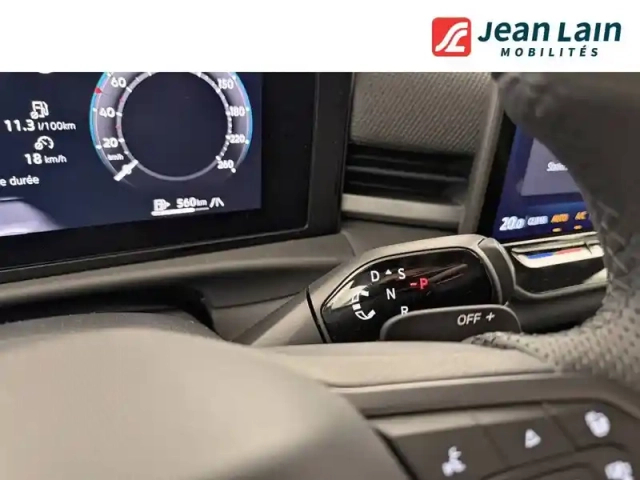 Volkswagen T-Roc 1.5 etsi evo2 hybrid 150 ch dsg7 — photo 31
