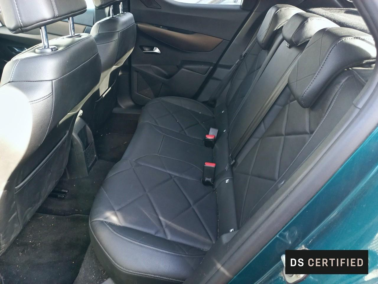 Ds Ds 3 crossback bluehdi 130 s&s eat8 business — photo 19